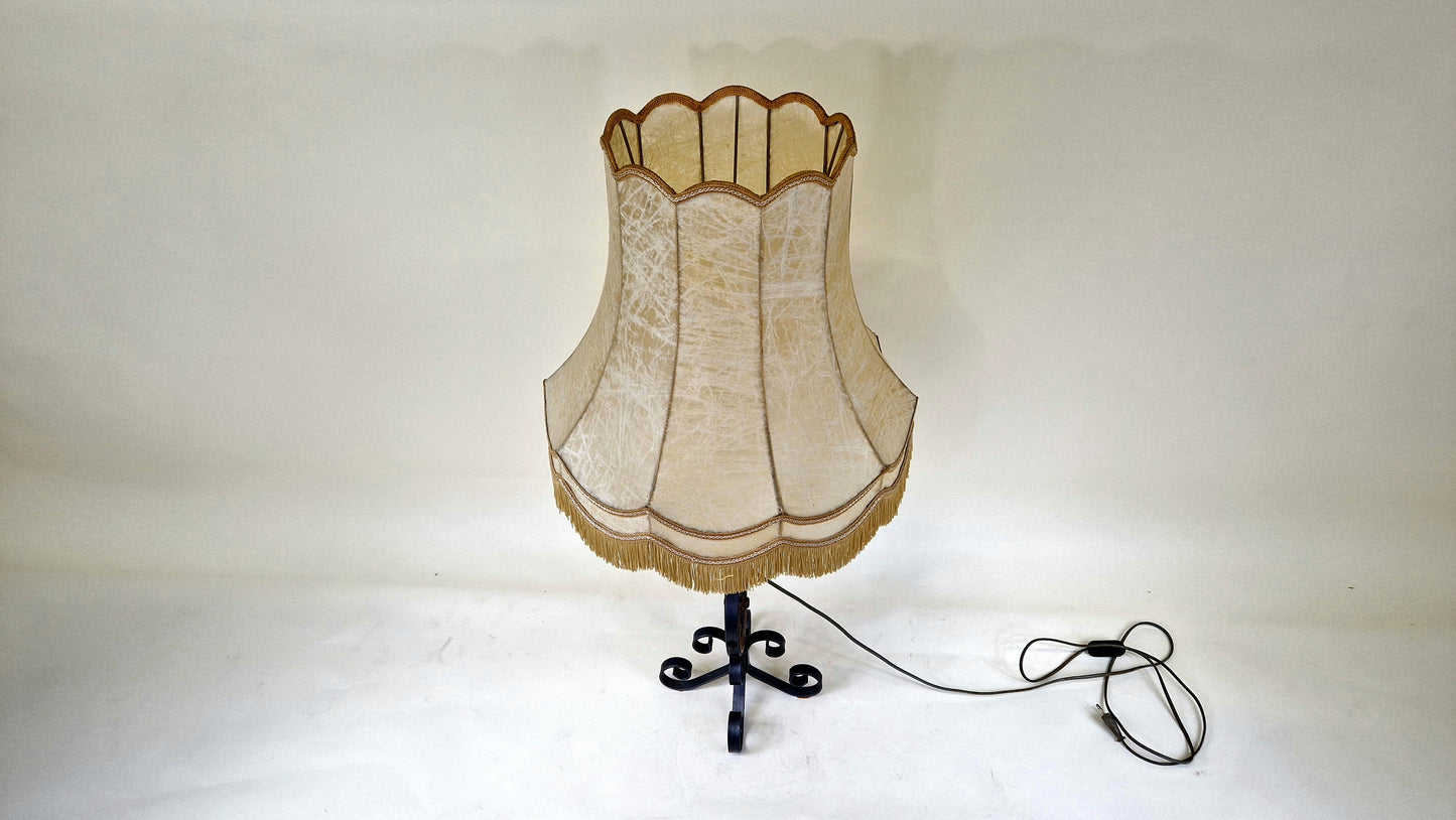 Vintage French Table Lamp - Timeless Elegance from the 1940s/50s
