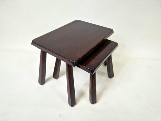 Donker eiken Brutalist Dutch Bijzettafel - Nesttafel - Set van 2